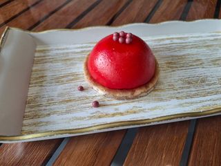 Малинова панакота