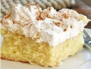 Tres Leches (Porción)