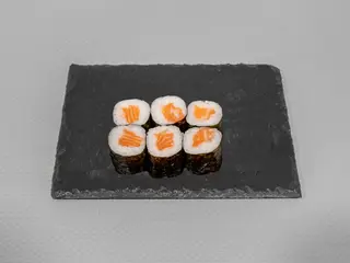 Hosomaki De Salmón (6 Pzs.)