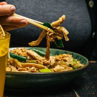 Pad Thai de Frango sem Glúten
