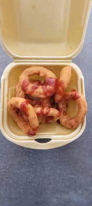 Aros De Cebolla Con Salsa Barbacoa (Ración)