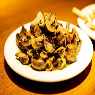 Champiñones salteados