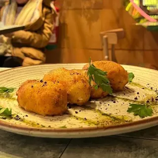 Croquetas de la casa (4 uds.)