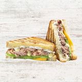 Fresh & Tuna Sandwich