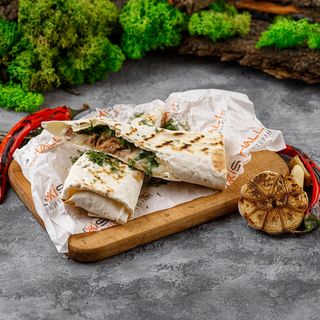 Лаваш з телятиною 100 г