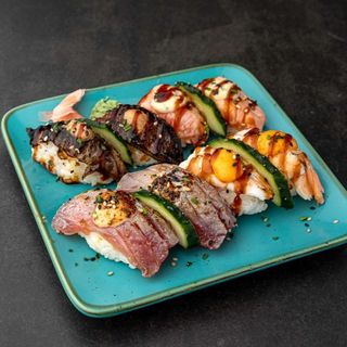 DEGUSTACIÓN NIGIRIS ESPECIALES (10 PSZ)