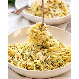 Fettuccine Aglio E Olio