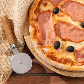 პიცა პროშუტო