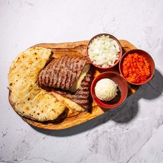 Punjena pljeskavica od pola kila