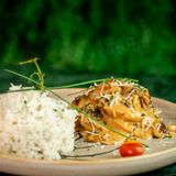 Émincé De Poulet À La Crème De Champignons, Riz