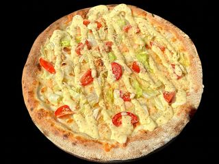 Піца "Цезар" з лососем 40см. (940g)