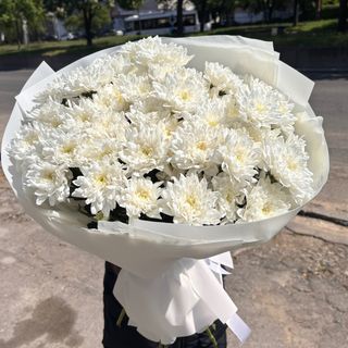 Букет з кущової хризантеми 11