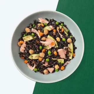 Insalata di Riso Nero al Salmone