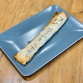 Домашна постна баница с картофи, сушен домат, маслини и праз