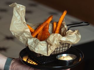 Фрі з батату та копченою сіллю (250g)