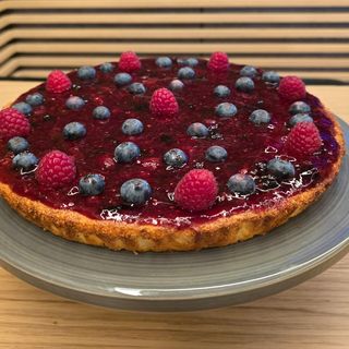 Tarte de Requeijão com Frutos Vermelhos