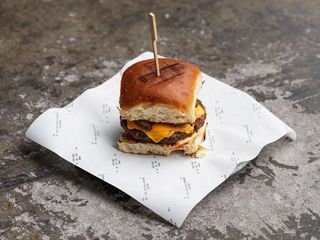 Вегетаріанський чізбургер (290g)