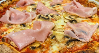 Prosciutto cotto e funghi