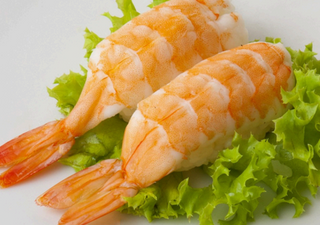 Nigiri de ebi (2 piezas)