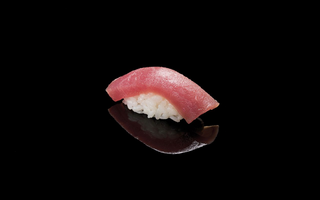 142 Maguro nigiri - 2 pezzi