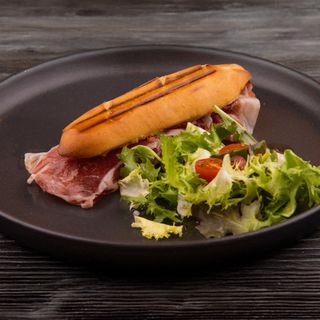 Tosta De Jamón Masa Madre