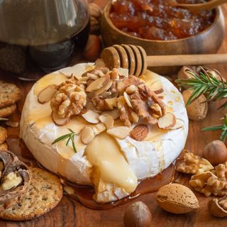 Tábua «Queijo, Mel e Nozes»