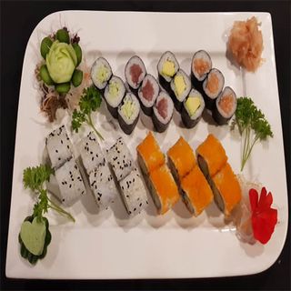53-Maki Mixto