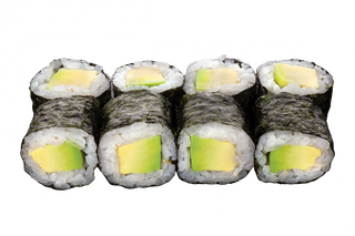 Хосомаки авокадо (110г)