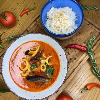 Том-ям с морепродуктами (250 гр.)