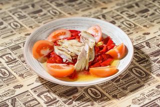 Ensalada De Pimientos Con Ventresca