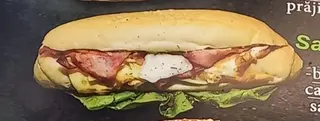 Sandwich cu bacon