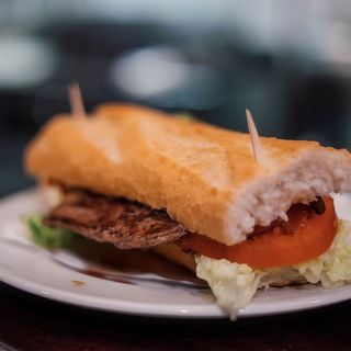 Menú Bocadillo De Ternera
