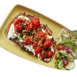 TOSTA INTEGRAL BURRATA + TARTA QUESO