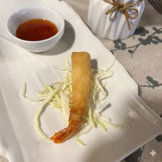 Rollito de gambas fritas