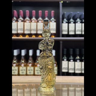 ჭაჭა ინ ქალი - მუხის კასრში დავარგებული ჭაჭა 0,5