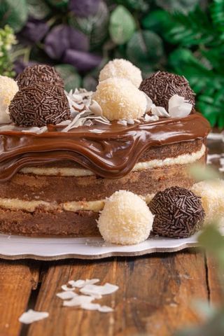 Fatia de Bolo Prestígio