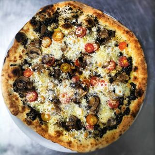 Pizza Tartufada (33 Cm.)