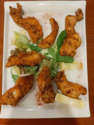 3. Bastones De Pollo Frito Con Sésamo Griego (6 Uds.)