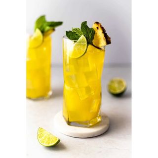 Aqua Frescas De Pina