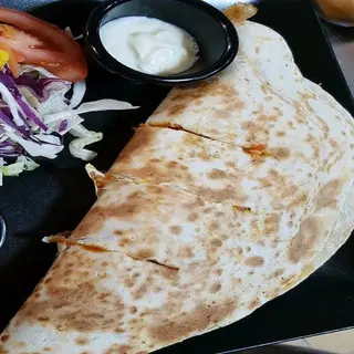 Quesadilla Mixto
