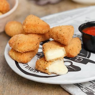 SWEET CHEESE WEDGES