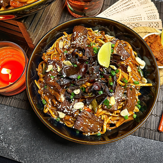 Удон з телятиною Том Ям (400г)