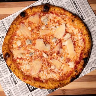 Pizza Quattro Formaggio