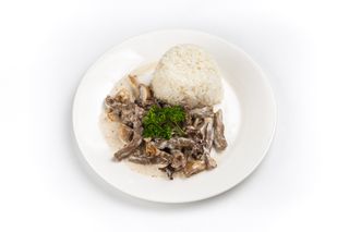 Бефстроганов с рисом