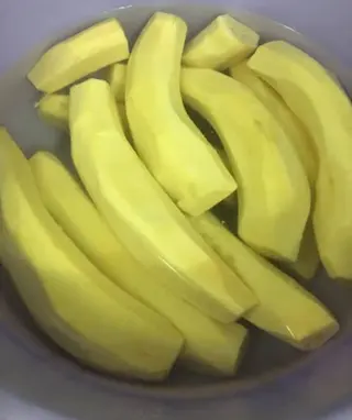 Boiled matooke fingers 