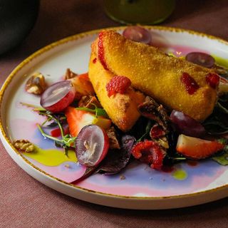 Brânză Brie Pane cu Sos de Tamarind