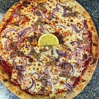 Pizza Tonno e Cipola
