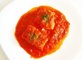 Bacalao Con Tomate