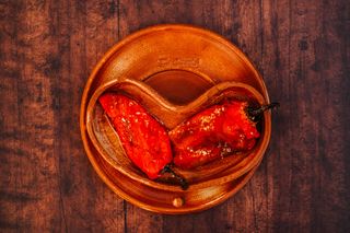 Pečena paprika  salata