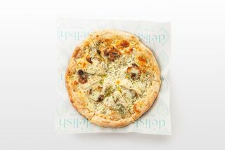 Пицца курица и грибы